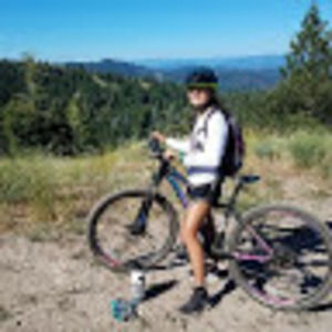 Meet your Posher, Michaela